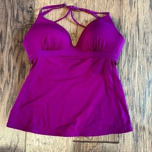 Athleta Tankini swim top